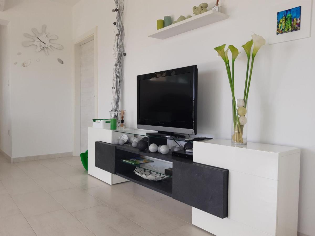 Apartment Mia 라브 외부 사진